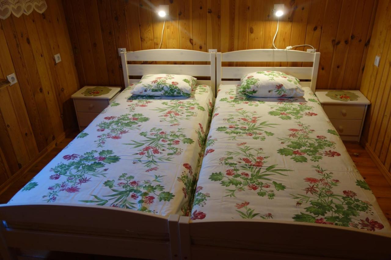 Adu-Jaani Kodumajutus Bed & Breakfast Matja Exterior photo